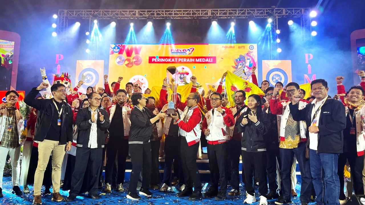 Unhas Tumbangkan Universitas Terbaik di Indonesia: Catat Sejarah, Rebut Juara Umum Pimnas ke-37