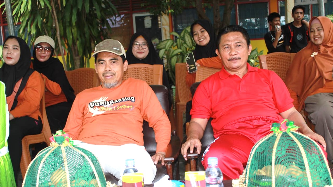 Ada Fashion Show di Porseni SMKN 1 Bantaeng