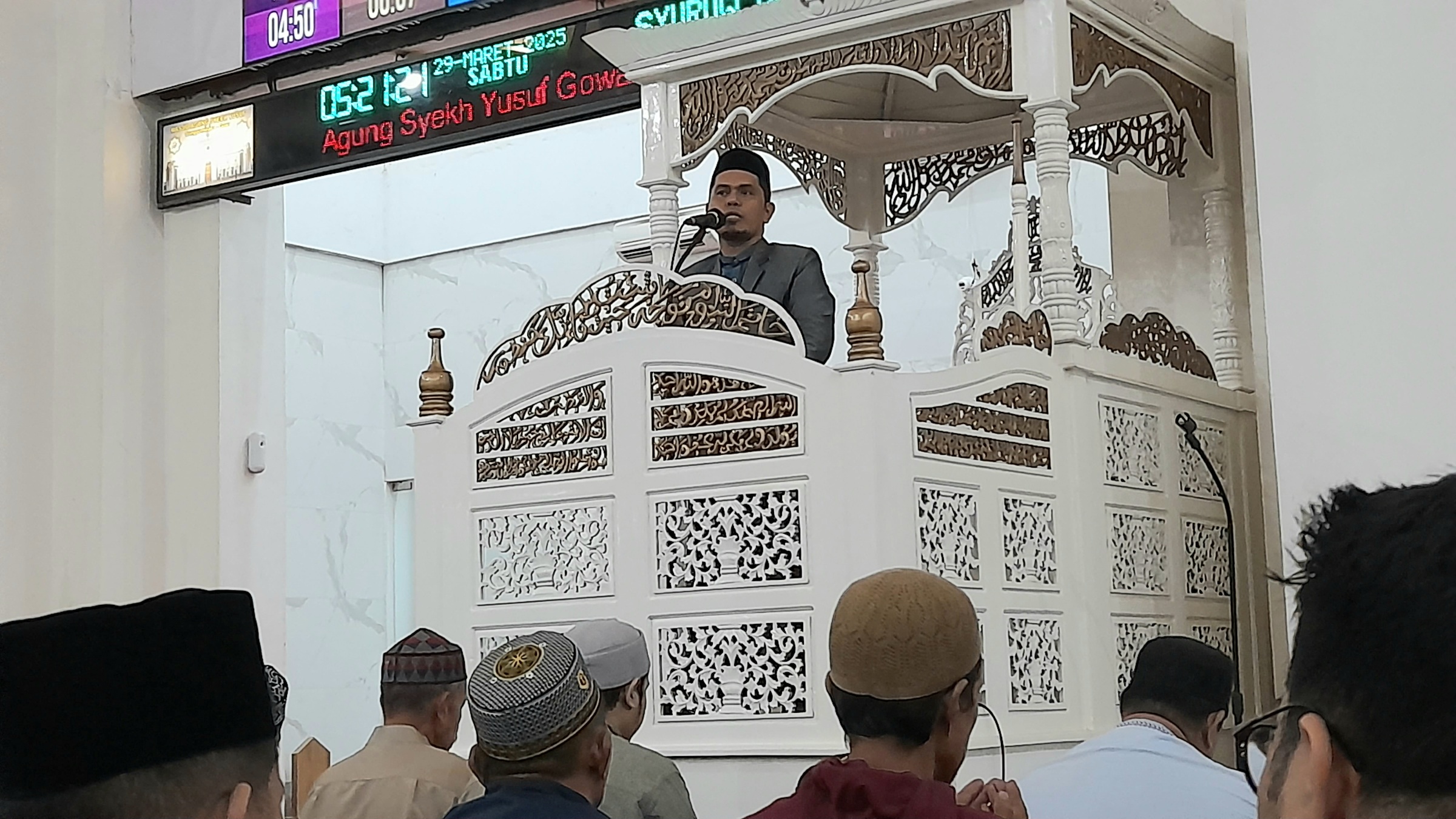 Renungan Ramadan:
Tiga Golongan Menyikapi Ramadan