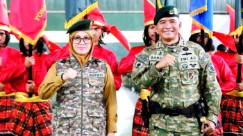 Bupati Gowa Remi Warga Kehormatan Divisi Infanteri 3 Kostrad